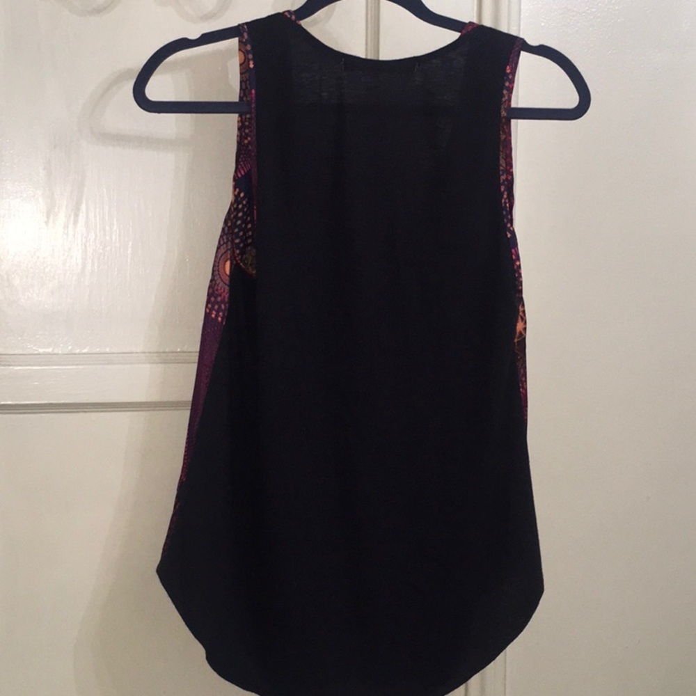 A Common Thread Blouse. - Picture 5 of 7